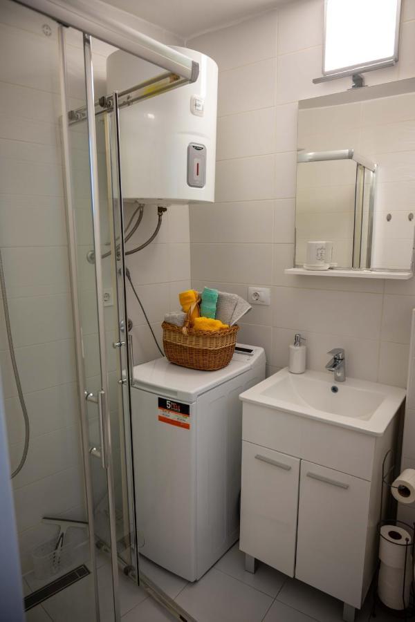 PUY Apartment Montona מראה חיצוני תמונה