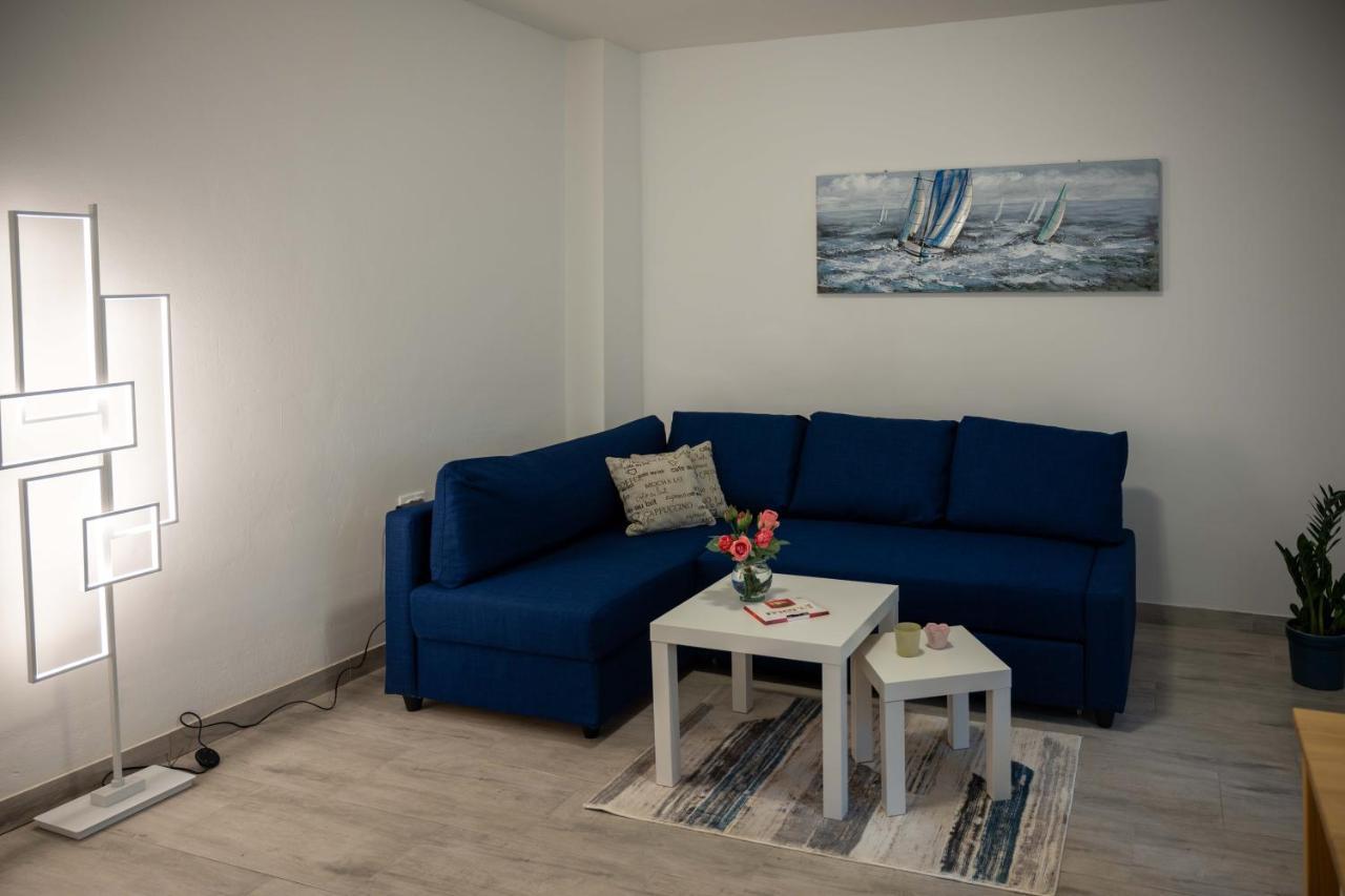 PUY Apartment Montona מראה חיצוני תמונה